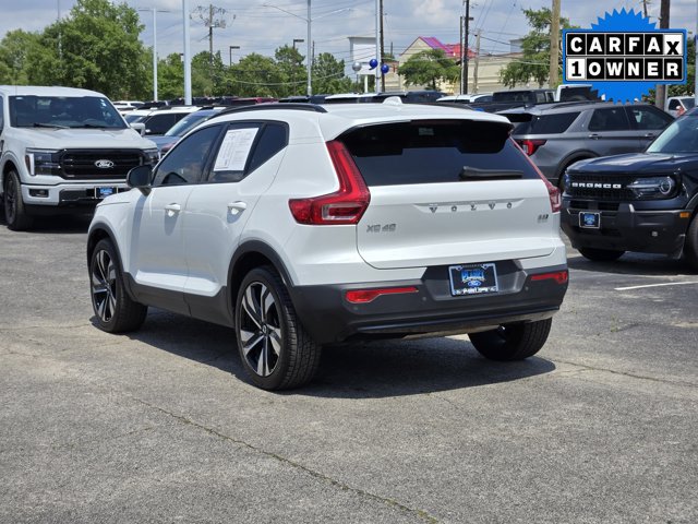 Used 2024 Volvo XC40 B5 Ultimate w/ Protection Package Premier AWD/4WD image 5