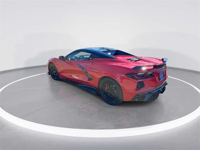 Used 2021 Chevrolet Corvette Stingray w/ Z51 Performance Package image 4