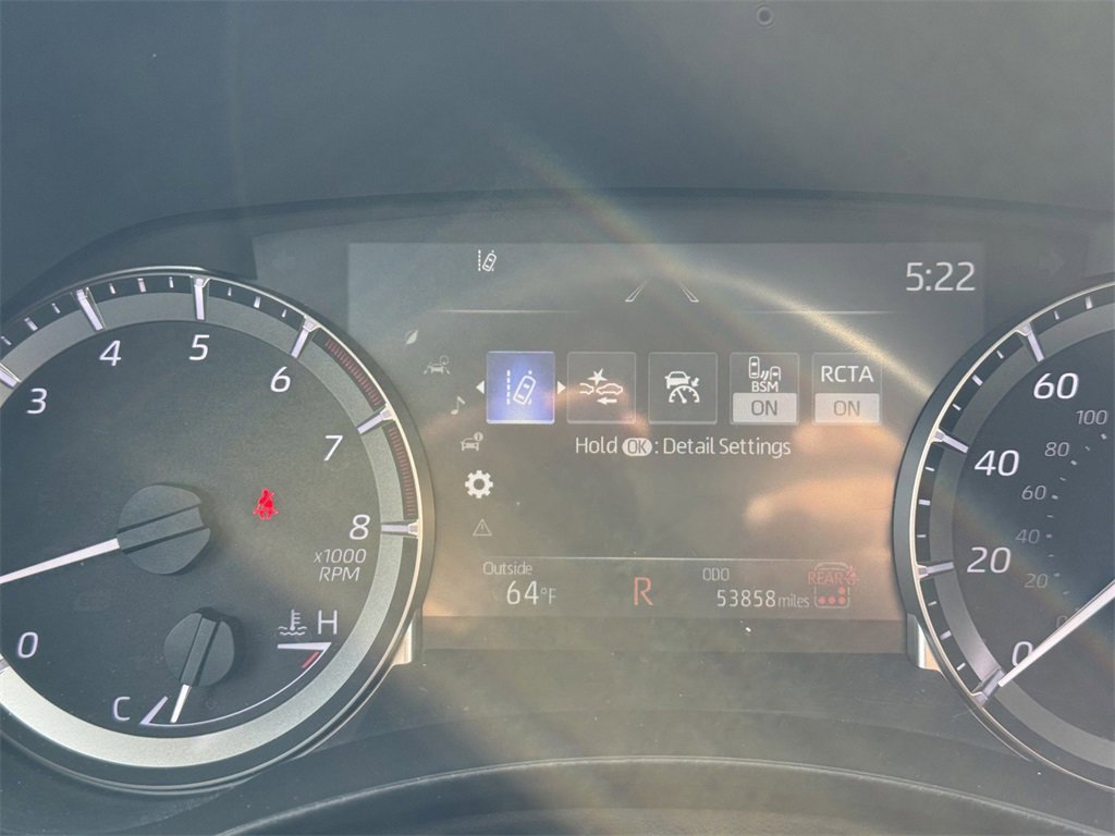 Used 2024 Toyota Highlander LE image 19