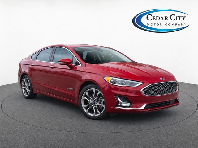 Certified 2019 Ford Fusion Titanium FWD image 2