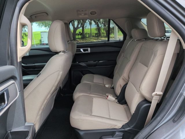 Certified 2022 Ford Explorer 2WD image 16