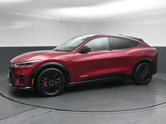 Certified 2025 Ford Mustang Mach-E Premium w/ Sport Appearance Package AWD/4WD image 4