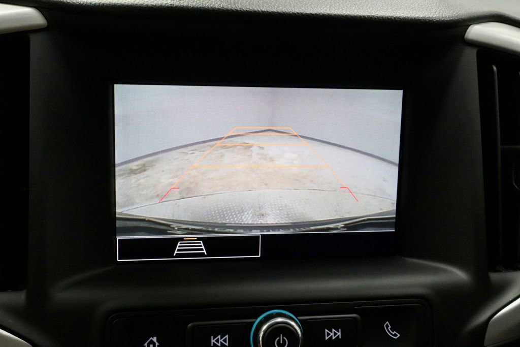 Used 2024 GMC Terrain SLE FWD image 2