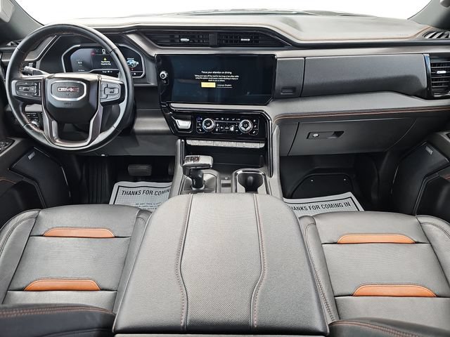 Used 2023 GMC Sierra 1500 AT4 w/ AT4 Premium Package AWD/4WD image 11