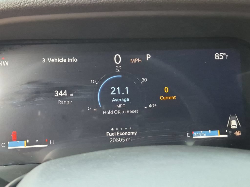 Used 2024 Jeep Grand Cherokee Altitude AWD/4WD image 27