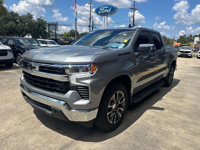 Used 2024 Chevrolet Silverado 1500 LT w/ Texas Edition Plus RWD image 3