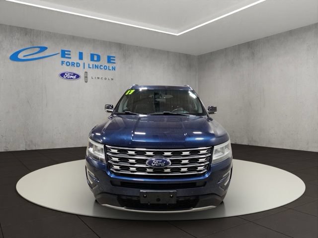 Certified 2017 Ford Explorer XLT w/ Equipment Group 202A AWD/4WD image 8