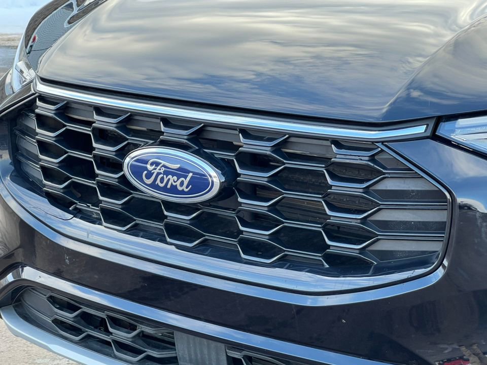 Certified 2023 Ford Escape ST-Line image 40