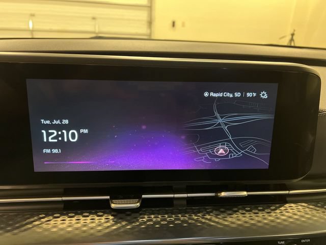 Used 2024 Kia Carnival SX Prestige FWD image 14