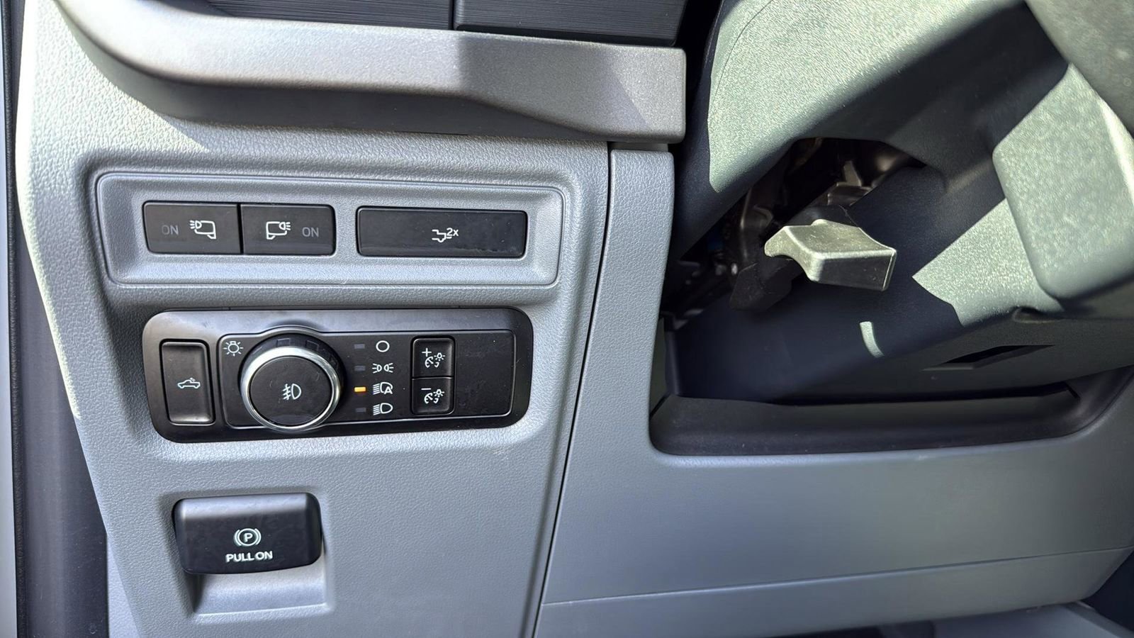 Certified 2024 Ford F150 XLT w/ Equipment Group 302A MID image 18