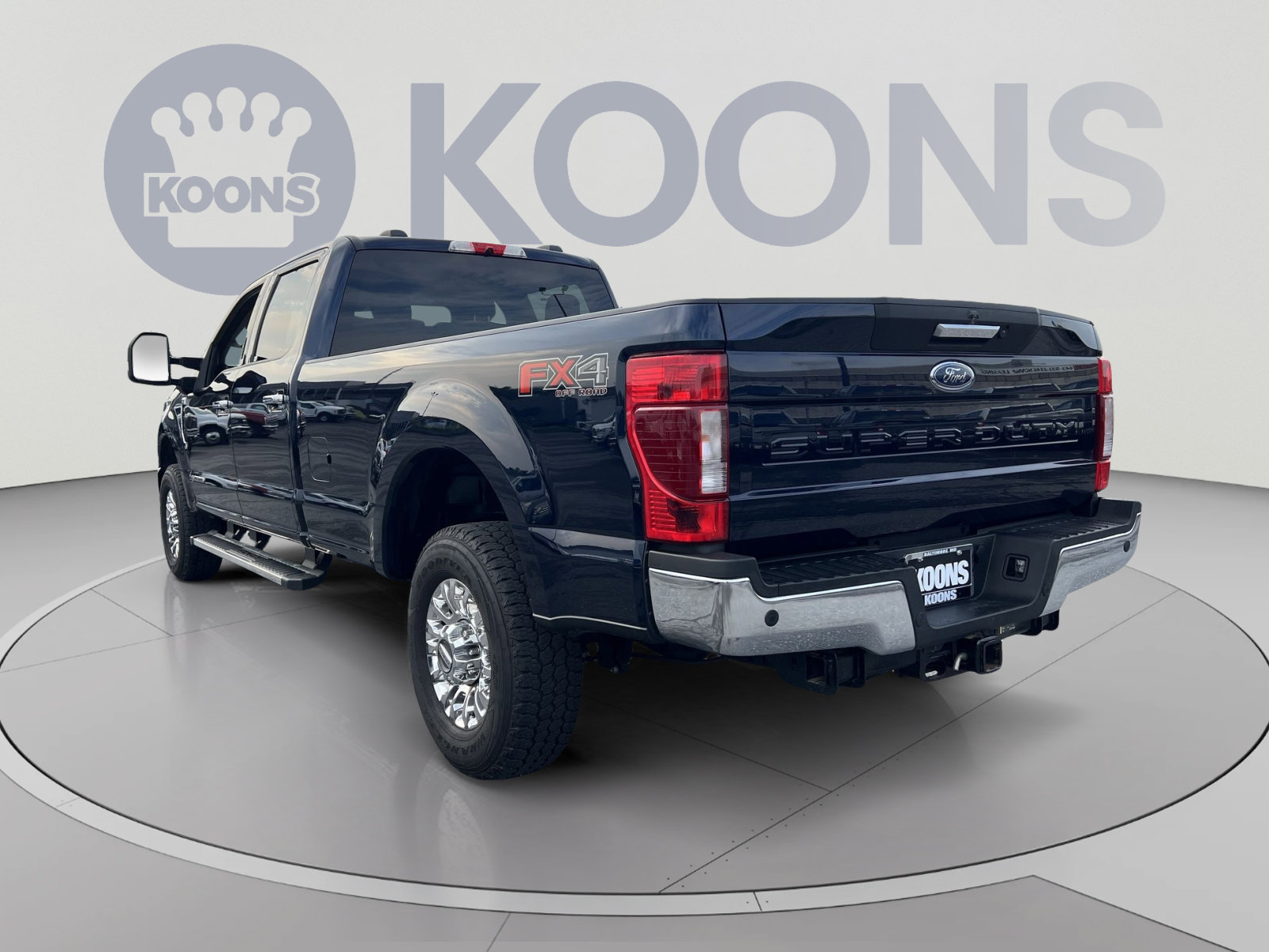 Certified 2022 Ford F350 XLT w/ XLT Premium Package AWD/4WD image 4