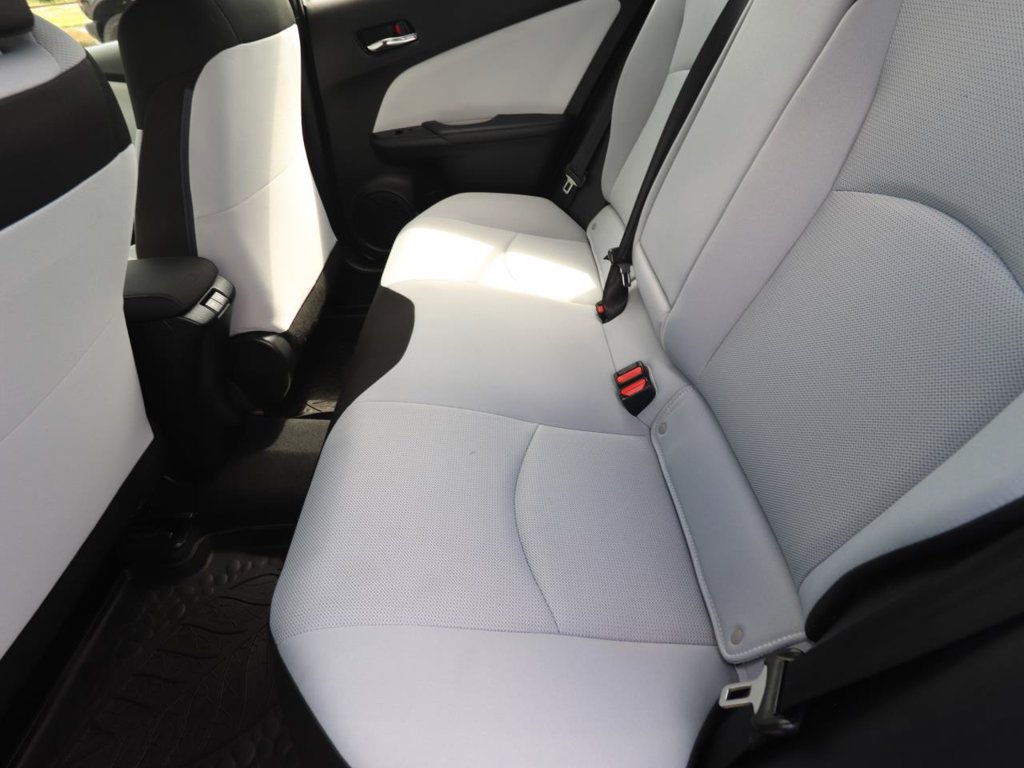 Used 2020 Toyota Prius L Eco FWD image 9