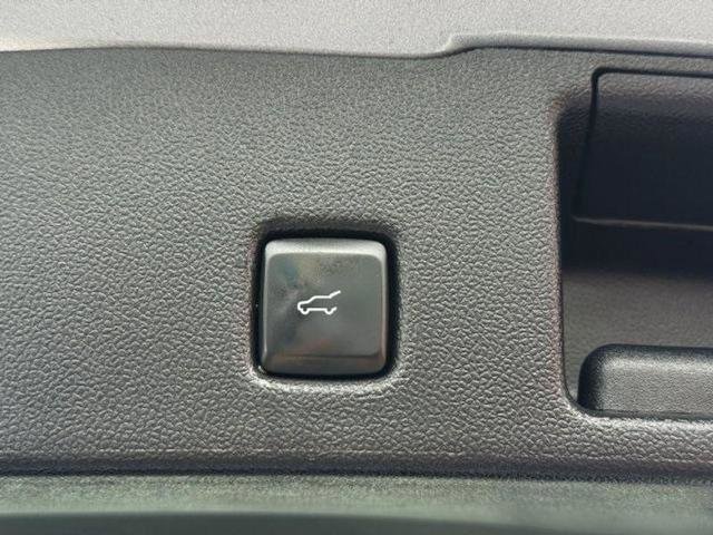 Certified 2024 Ford Escape ST-Line image 18