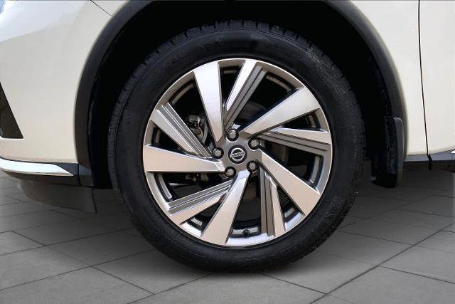 Used 2020 Nissan Murano SL w/ Moonroof Package image 12