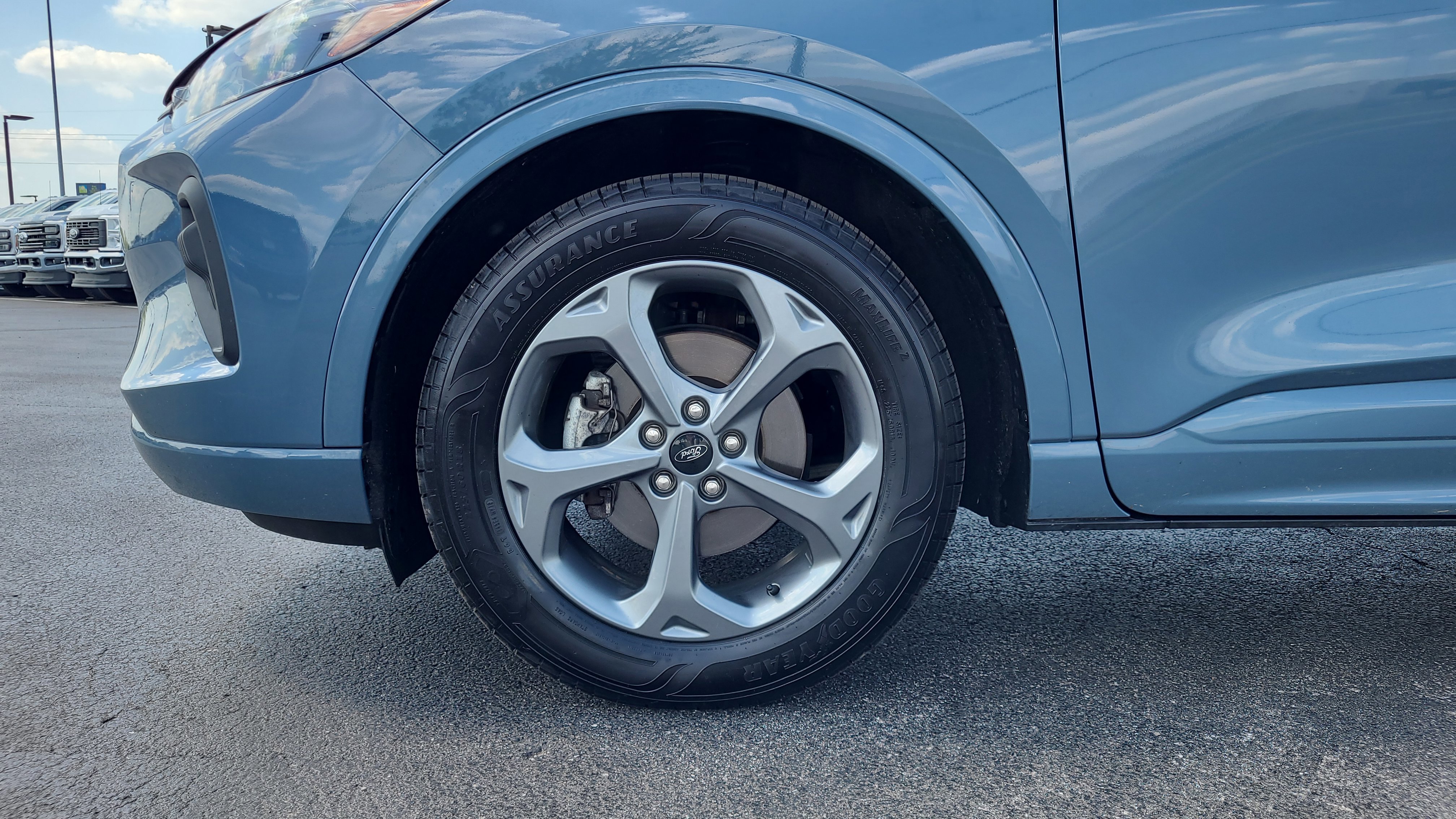 Certified 2023 Ford Escape ST-Line w/ Tech Pack #1 FWD image 11