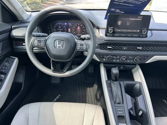 Used 2025 Honda Accord SE image 13
