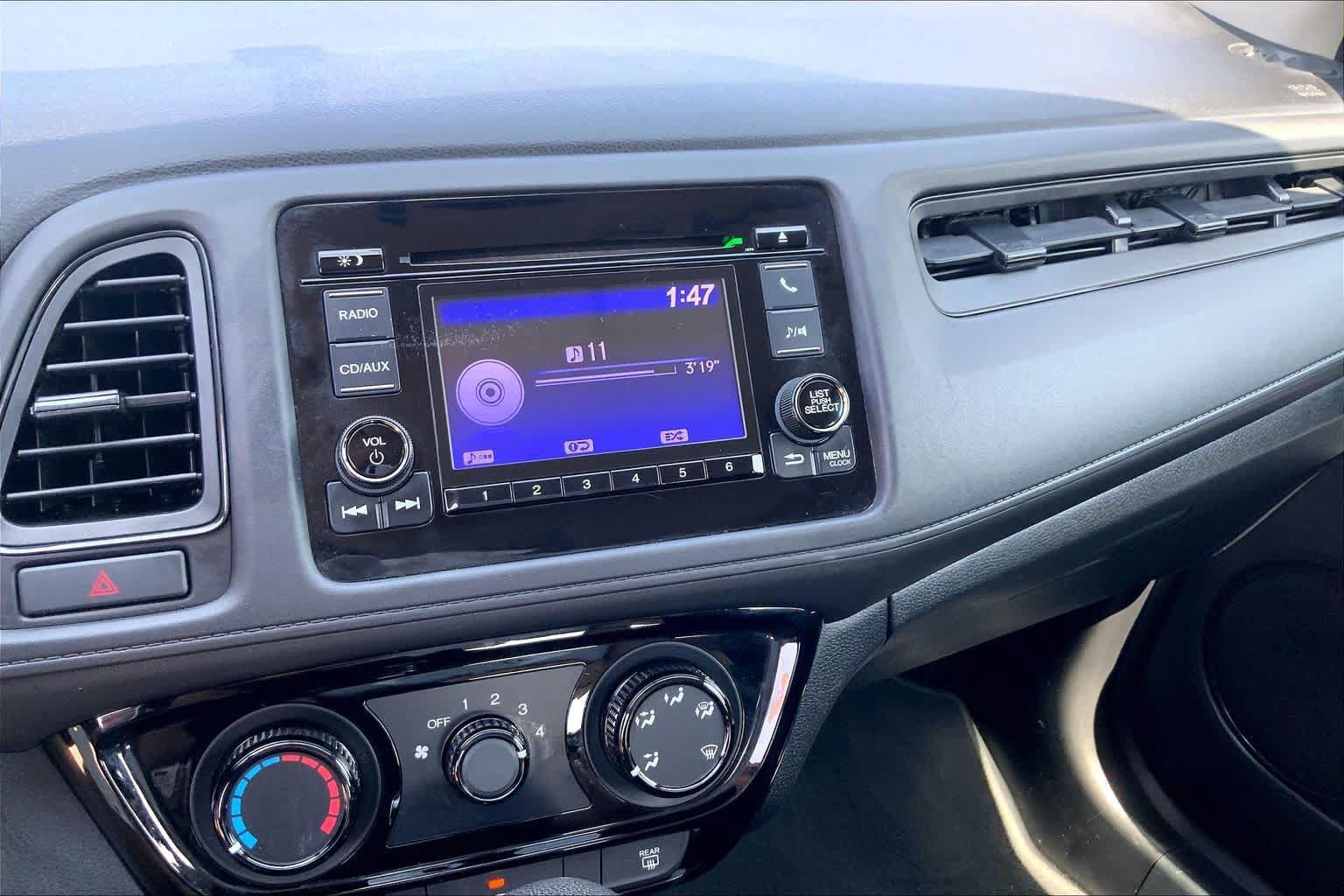Used 2018 Honda HR-V LX image 34