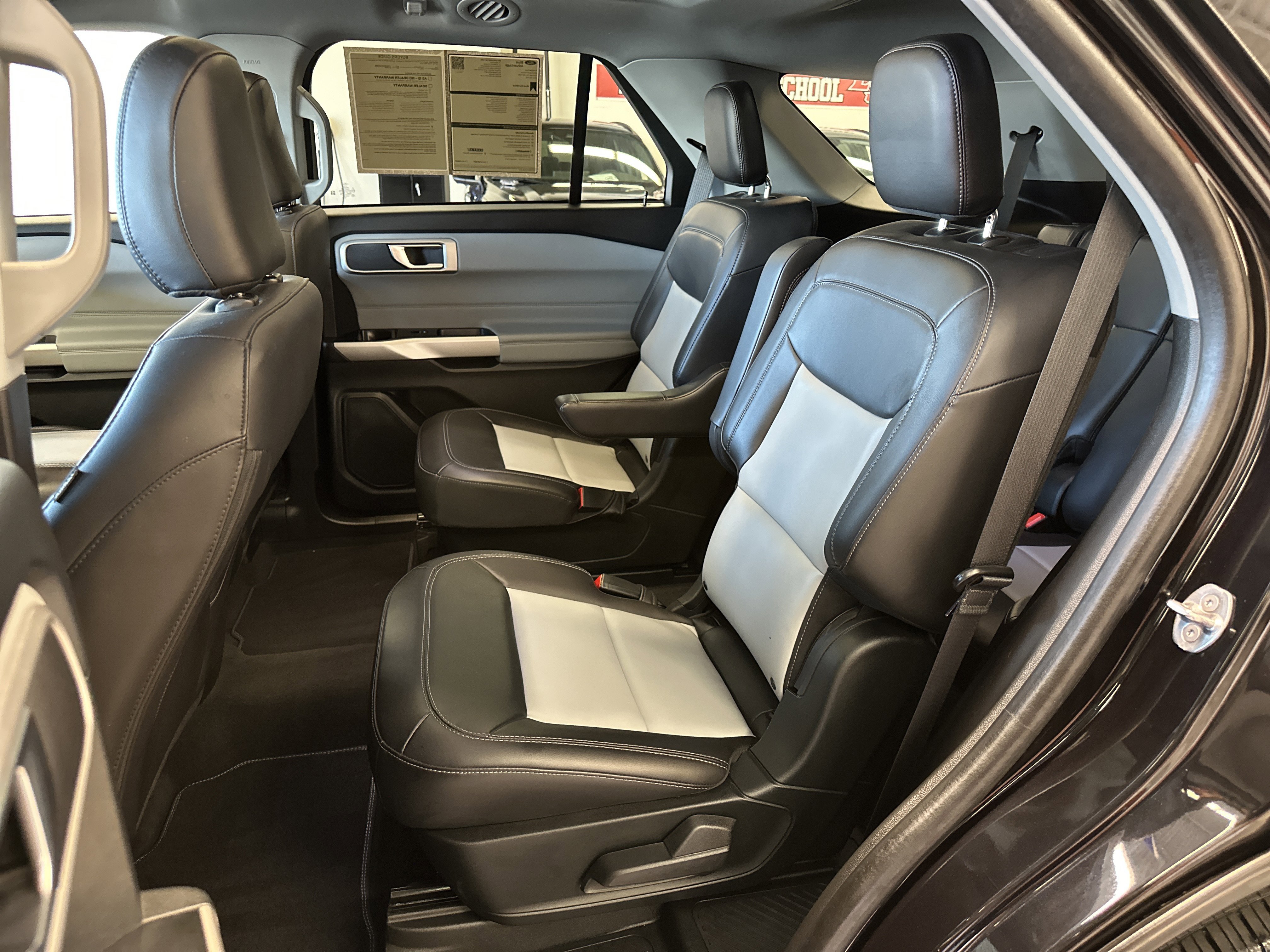 Certified 2023 Ford Explorer XLT w/ Equipment Group 202A image 6