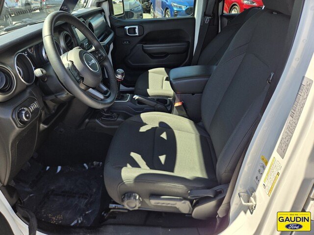 Used 2018 Jeep Wrangler Unlimited Sport S AWD/4WD image 11