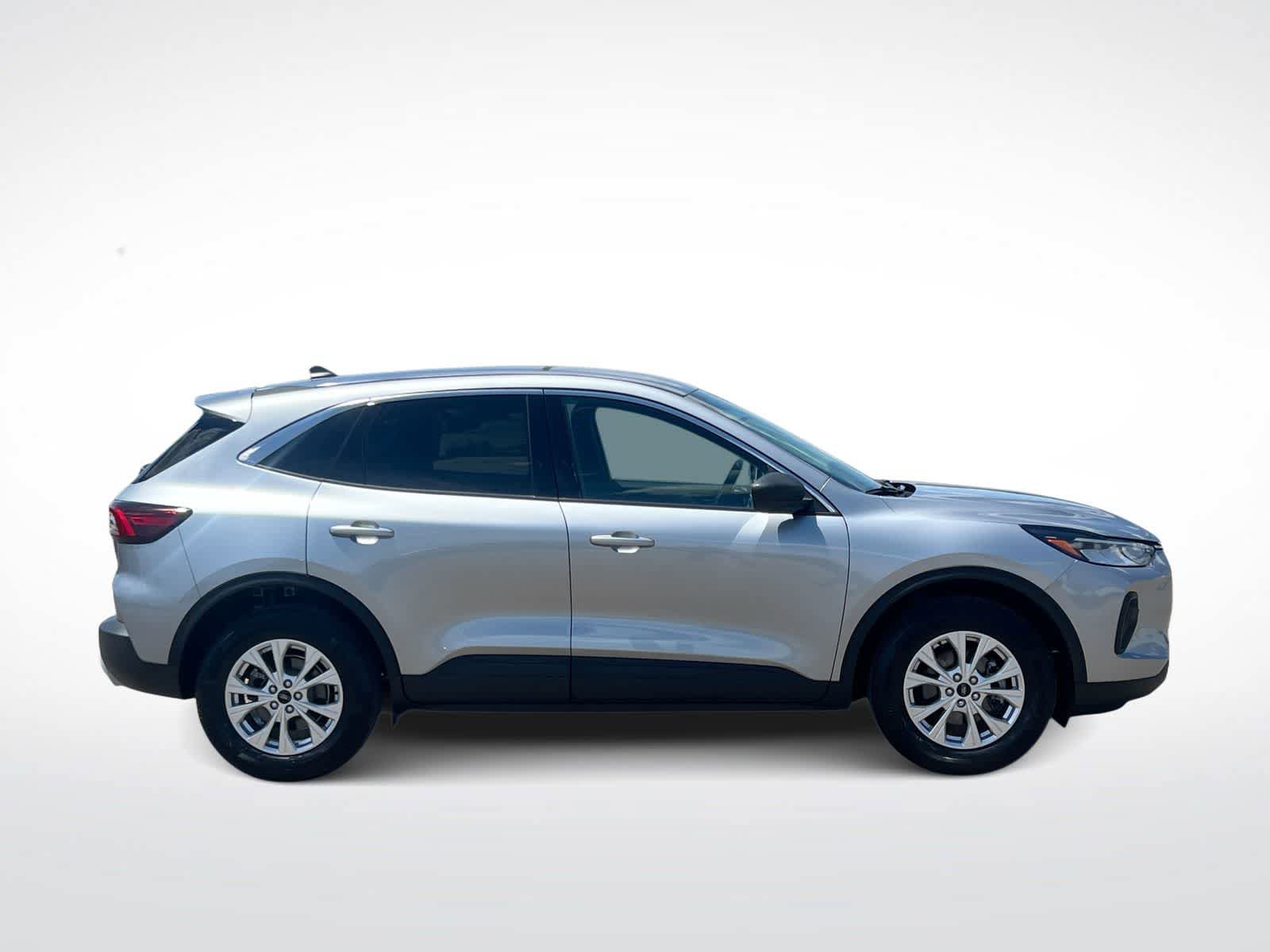 Certified 2023 Ford Escape Active AWD/4WD image 9