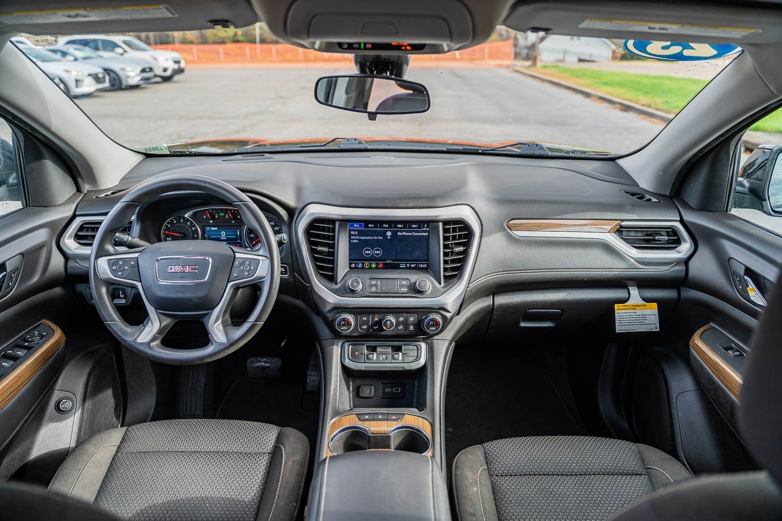 Used 2023 GMC Acadia SLE w/ Driver Convenience Package image 22