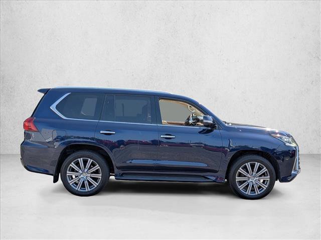 Used 2017 Lexus LX 570 4WD w/ Luxury Package image 5