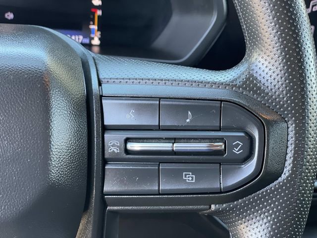 Used 2023 Chevrolet Colorado W/T RWD image 10