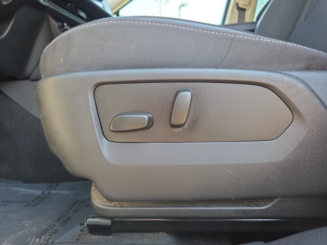 Used 2023 Buick Envision Preferred FWD image 11