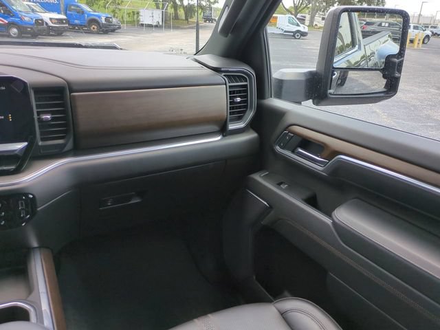 Used 2025 Chevrolet Silverado 3500 High Country w/ High Country Premium Package AWD/4WD image 17