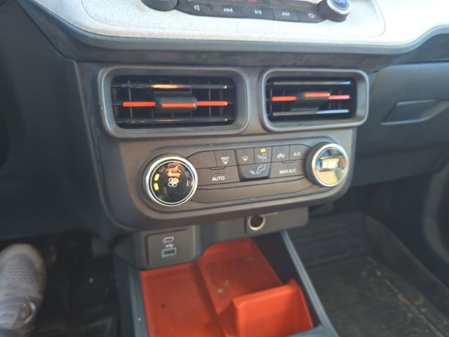 Certified 2022 Ford Maverick XLT image 13