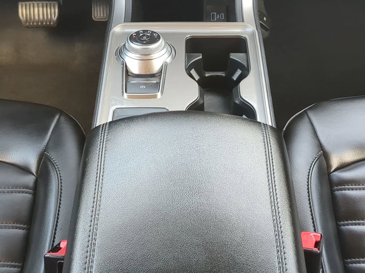 Certified 2024 Ford Edge SEL AWD/4WD image 19