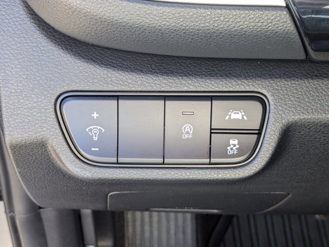 Used 2023 Kia Seltos EX image 19