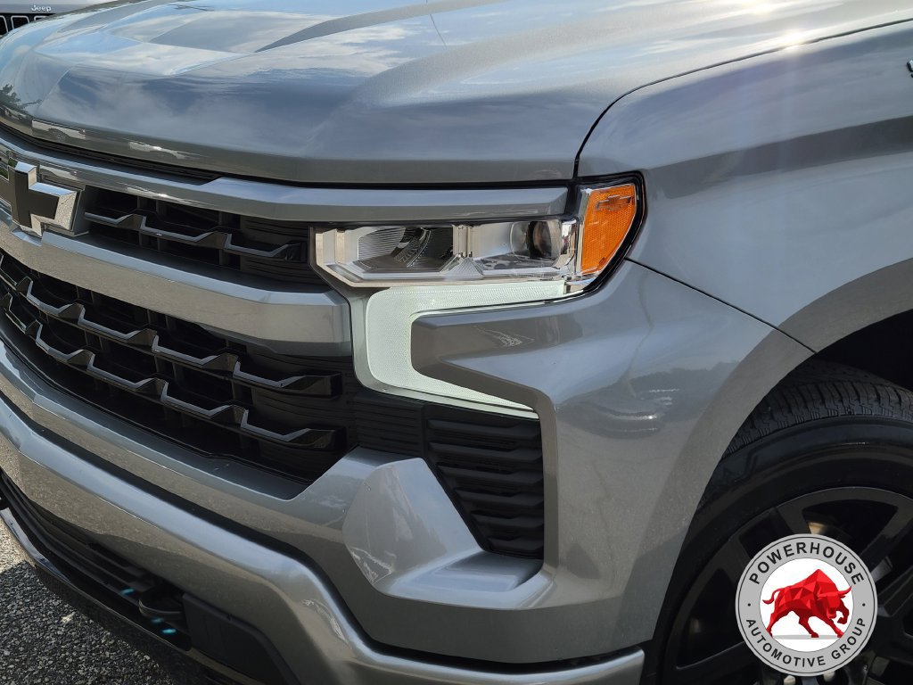 Used 2024 Chevrolet Silverado 1500 RST RWD image 11
