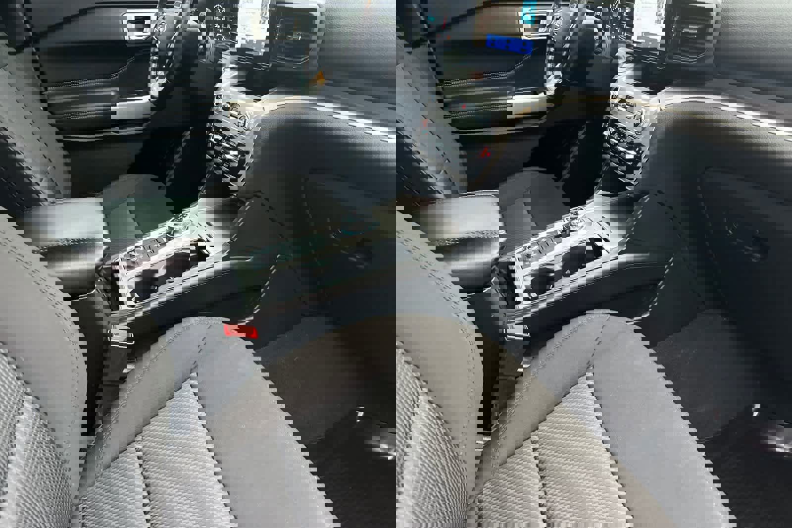 Certified 2022 Ford Explorer XLT image 17