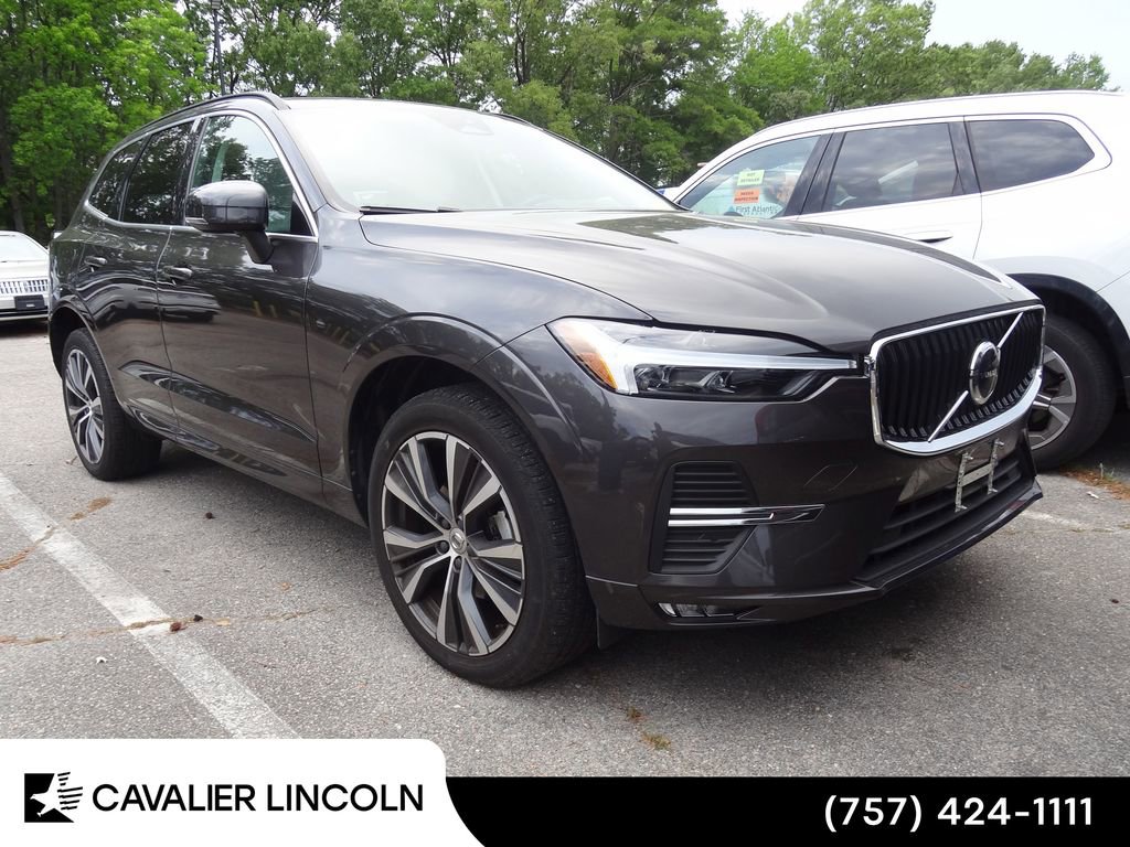 Used 2022 Volvo XC60 B5 Momentum w/ Protection Package Premier
