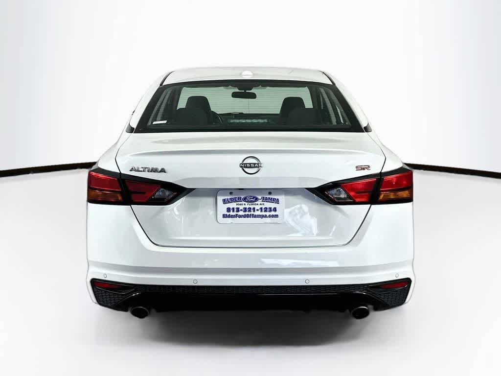Used 2024 Nissan Altima 2.5 SR FWD image 5