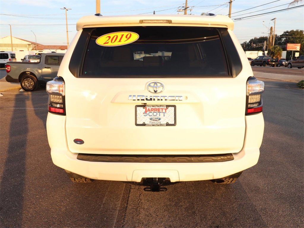 Used 2019 Toyota 4Runner SR5 image 4