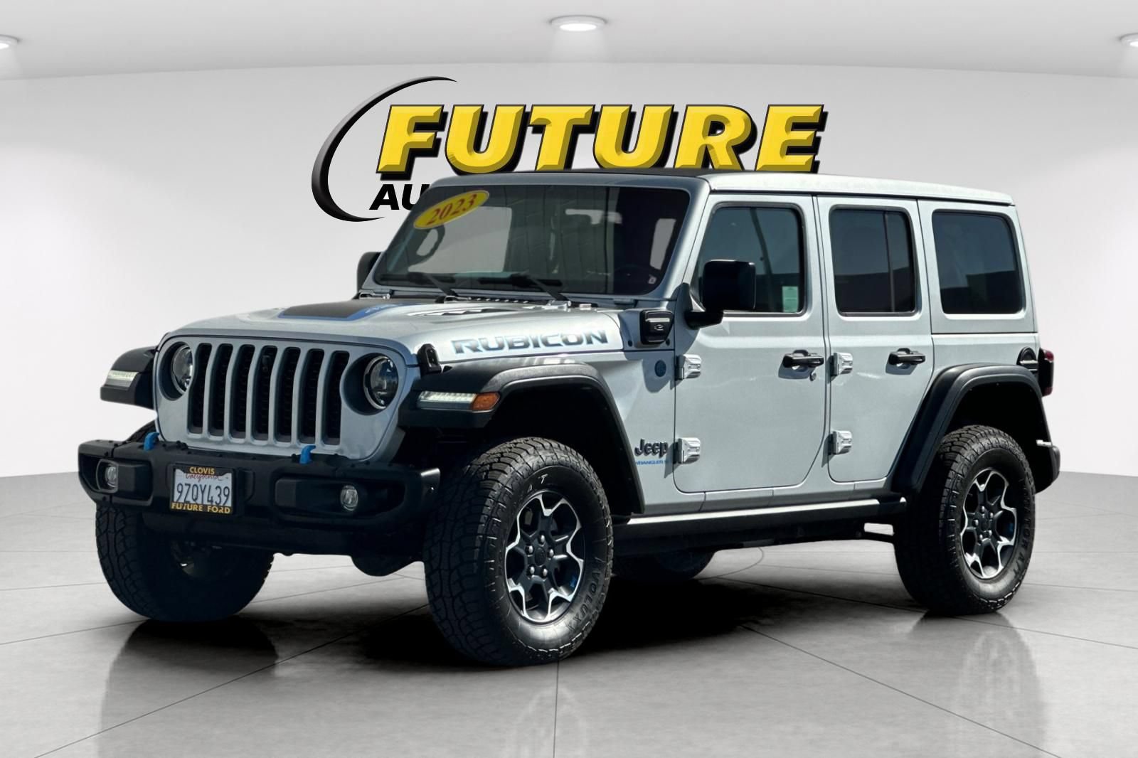 Used 2023 Jeep Wrangler Unlimited Rubicon 4xe w/ Steel Bumper Group AWD/4WD image 7