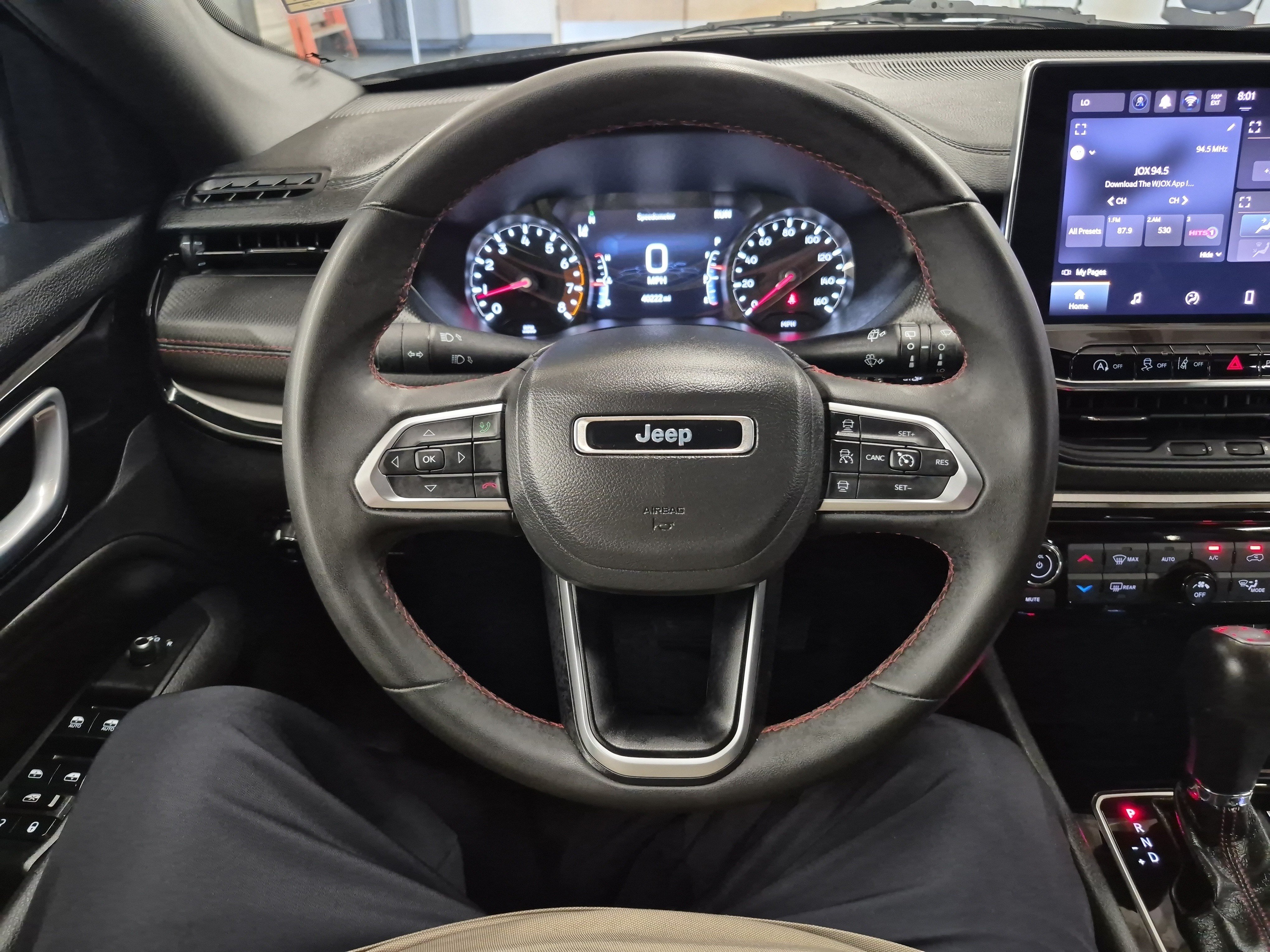 Used 2025 Jeep Compass Trailhawk AWD/4WD image 26