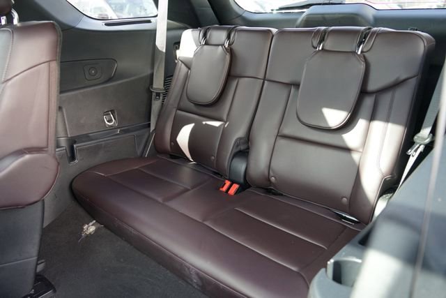 Certified 2025 Ford Explorer Platinum w/ LUX Leather Package AWD/4WD image 8
