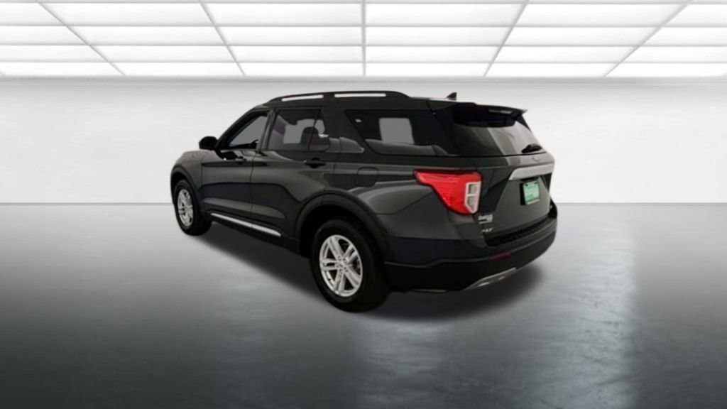 Certified 2023 Ford Explorer XLT w/ Equipment Group 202A image 6