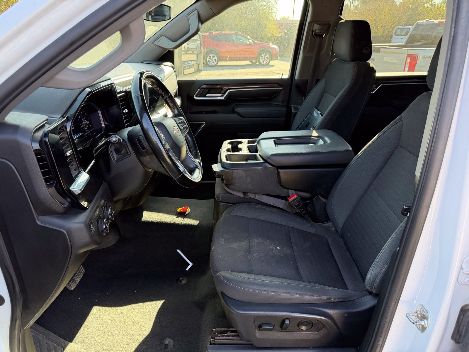 Used 2025 Chevrolet Silverado 2500 LT AWD/4WD image 10