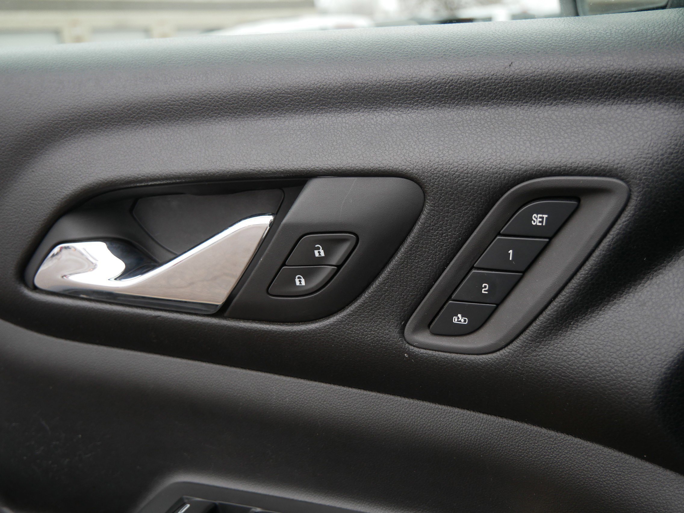 Used 2018 GMC Acadia Denali w/ Technology Package image 27