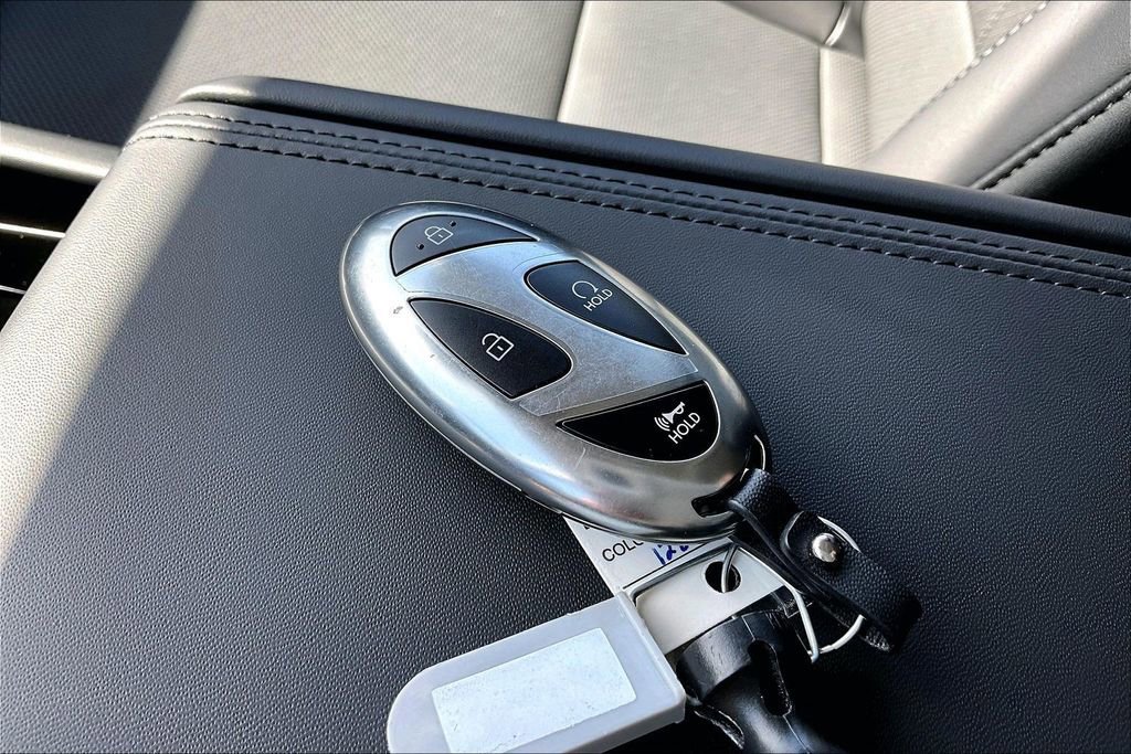 Used 2025 Hyundai Santa Fe XRT AWD/4WD image 13