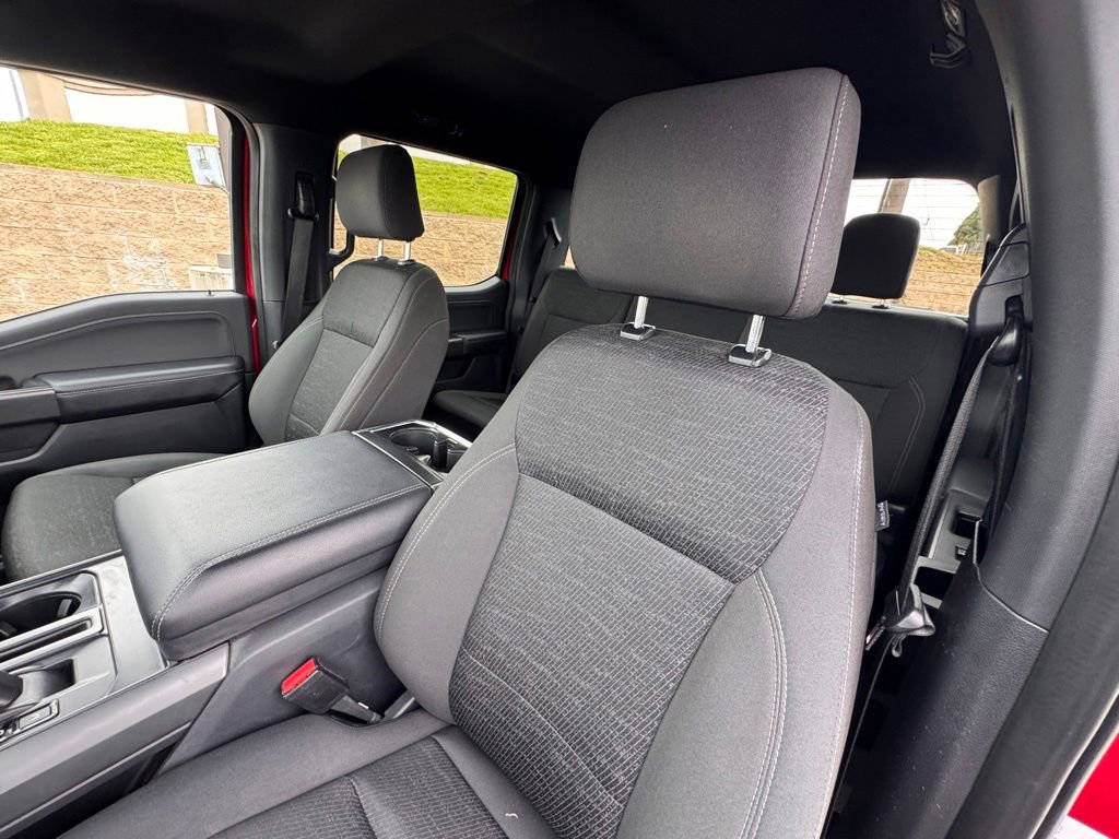 Certified 2024 Ford F150 XLT w/ XLT Black Appearance Package RWD image 18