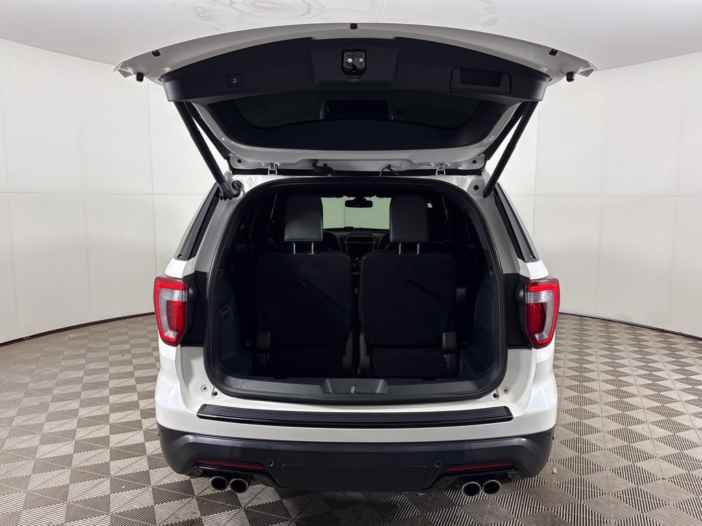 Certified 2018 Ford Explorer Sport w/ Ford Safe & Smart Package AWD/4WD image 23
