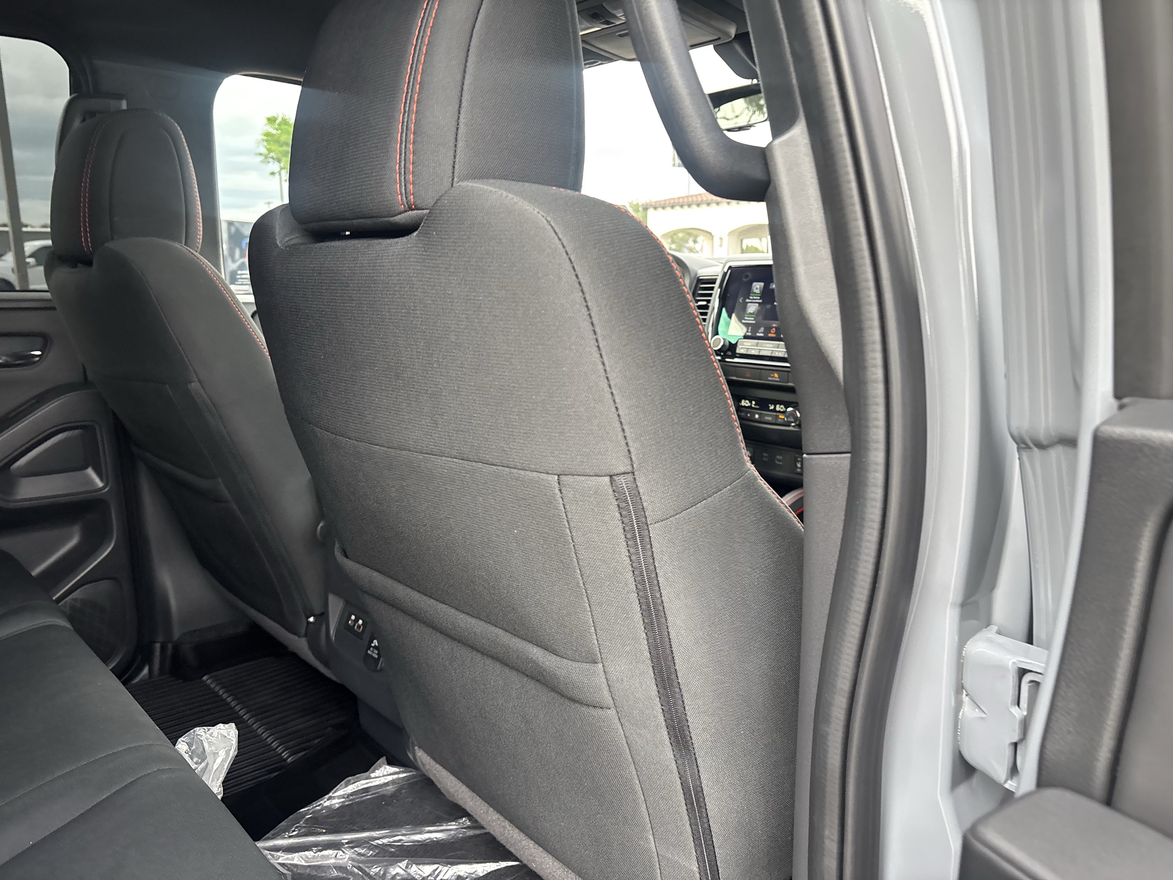 Used 2022 Nissan Frontier Pro-X RWD image 21