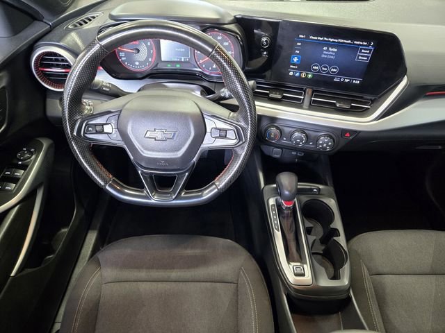 Used 2024 Chevrolet Trax RS w/ Driver Confidence Package image 28