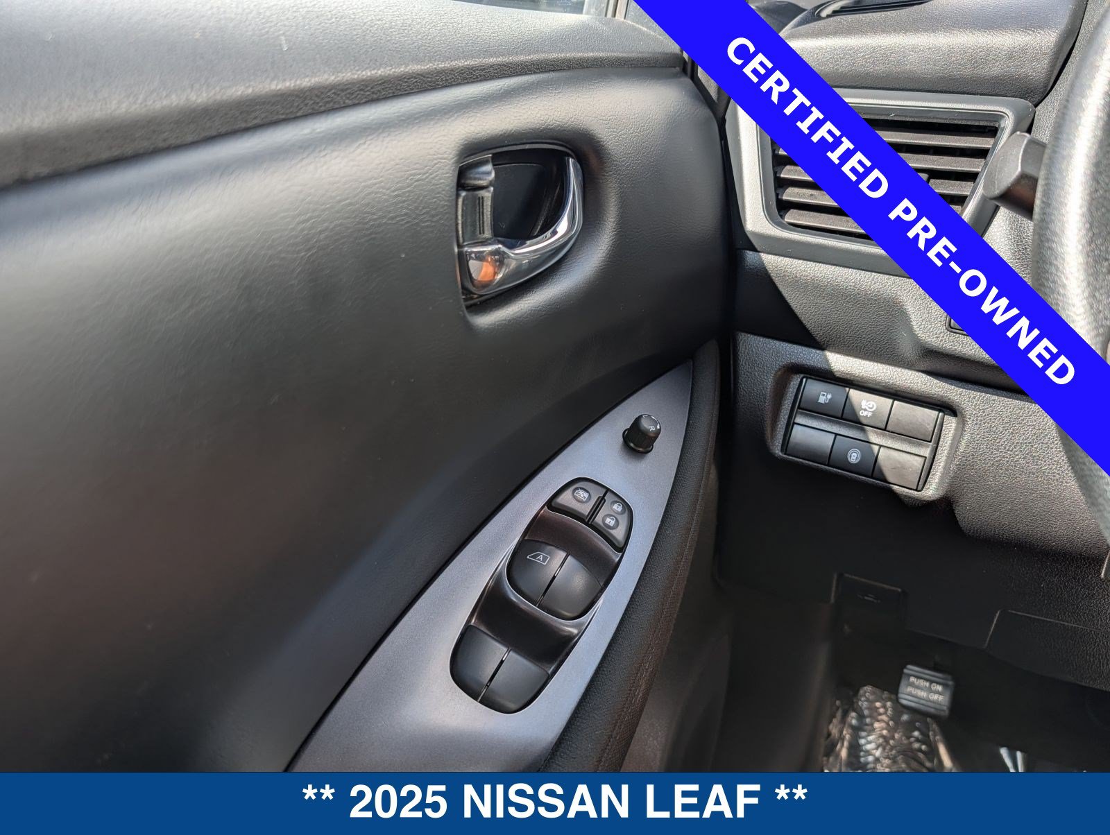 Used 2025 Nissan Leaf S FWD image 24