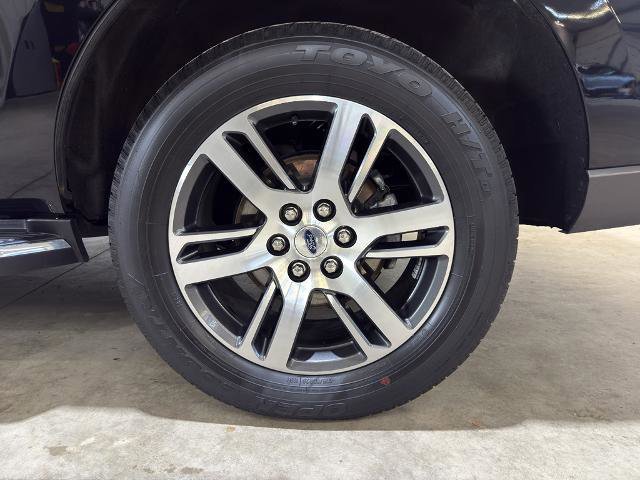 Certified 2022 Ford Expedition Limited image 12
